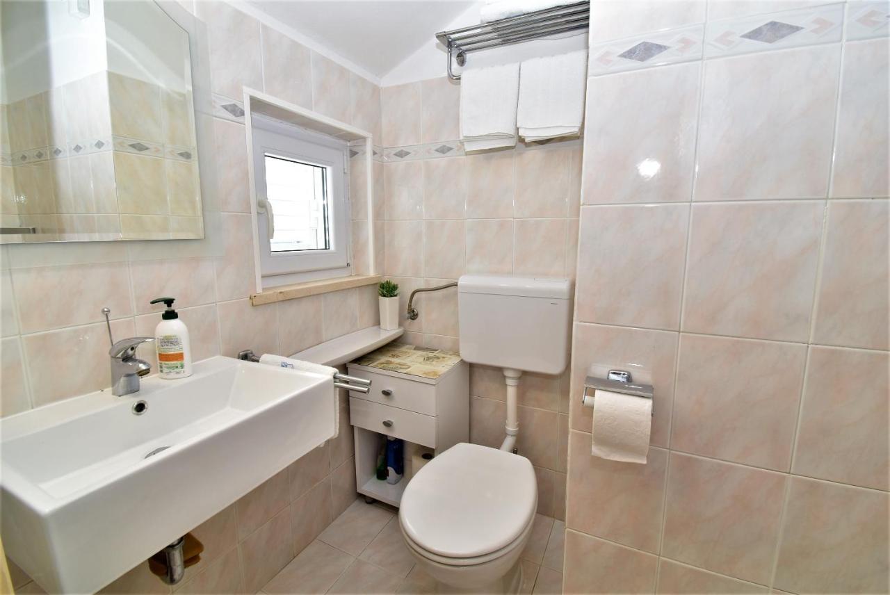 Guesthouse Kanjuo ムリニ エクステリア 写真