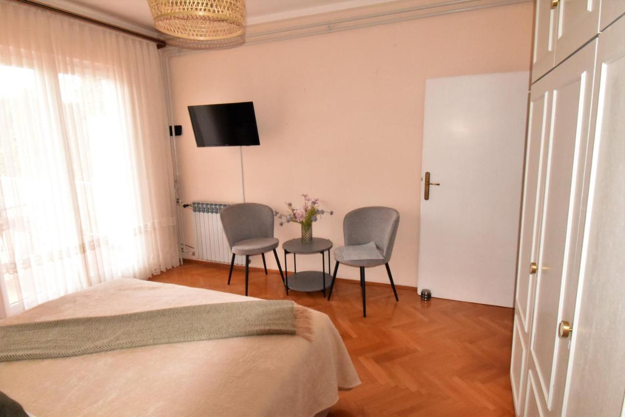 Guesthouse Kanjuo ムリニ エクステリア 写真